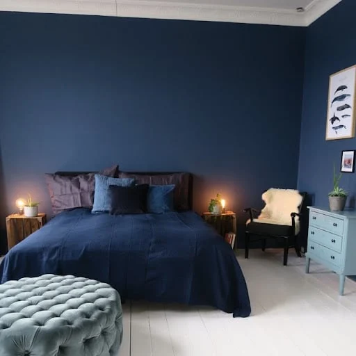peinture-chambre-idee-tendance-bleu-nuit